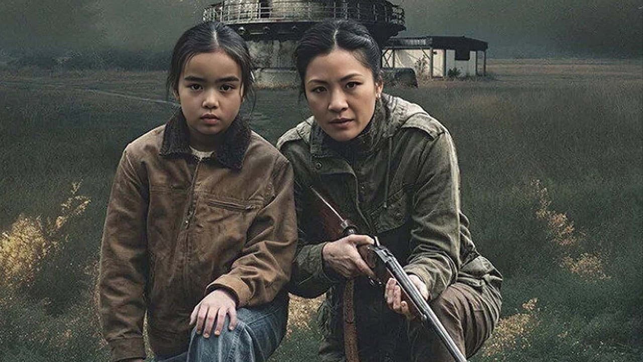 Escena de fondo para la película The Outer Threat